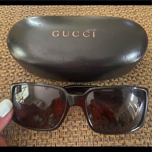 Vintage GUCCI Black Sunglasses 2563/S